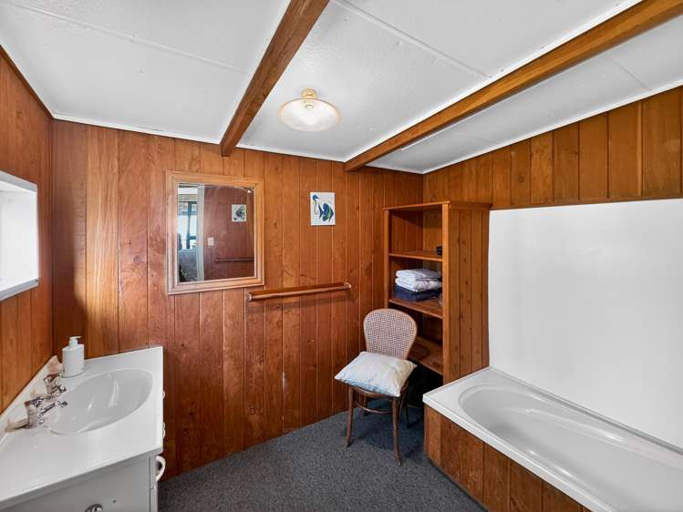 102 Newcastle Street Mahia Peninsula_14