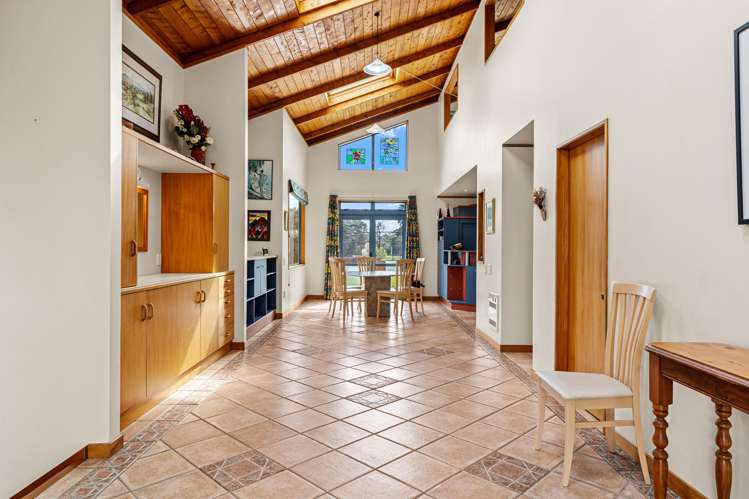 72A Riverglade Drive_5