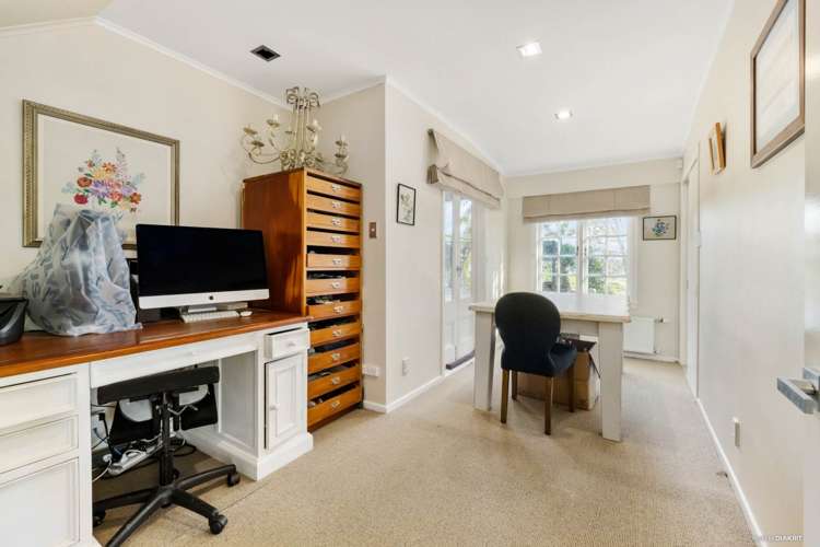 284 Whitford Park Road Whitford_24