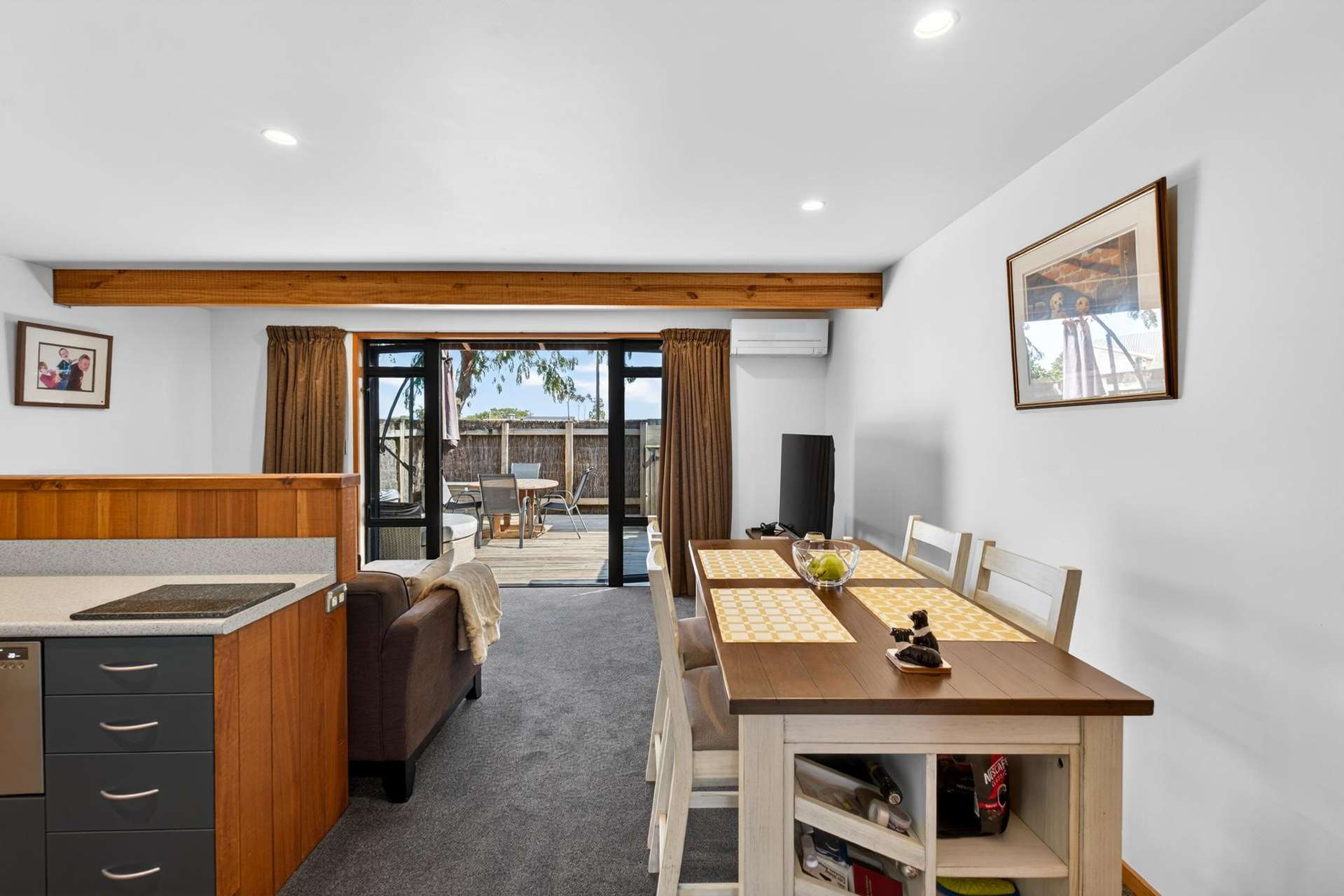 4/2a Hillsbrook Place Havelock North_0