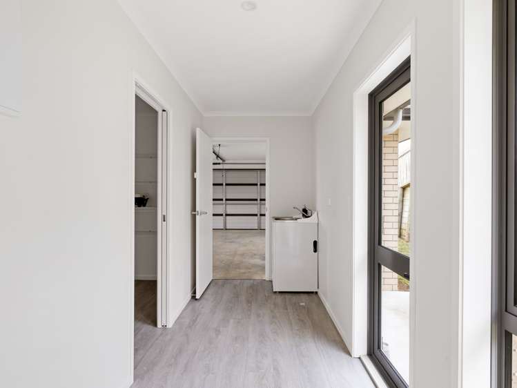 33 Sylvester Crescent Flagstaff_15