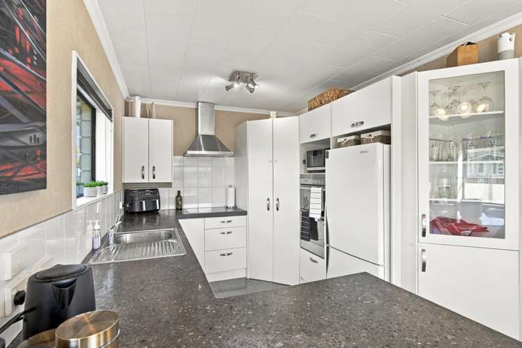 8 Pokaka Place Inglewood_20