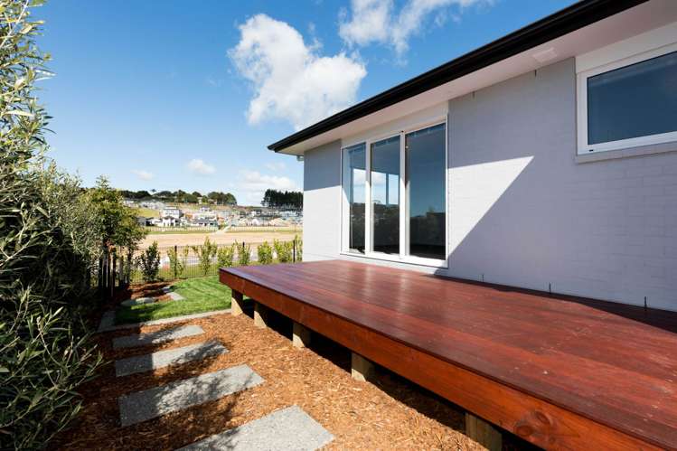 90 Colonial Drive Millwater_12