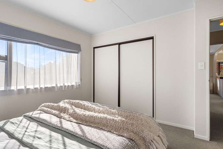 2 Brydon Way The Wood_16