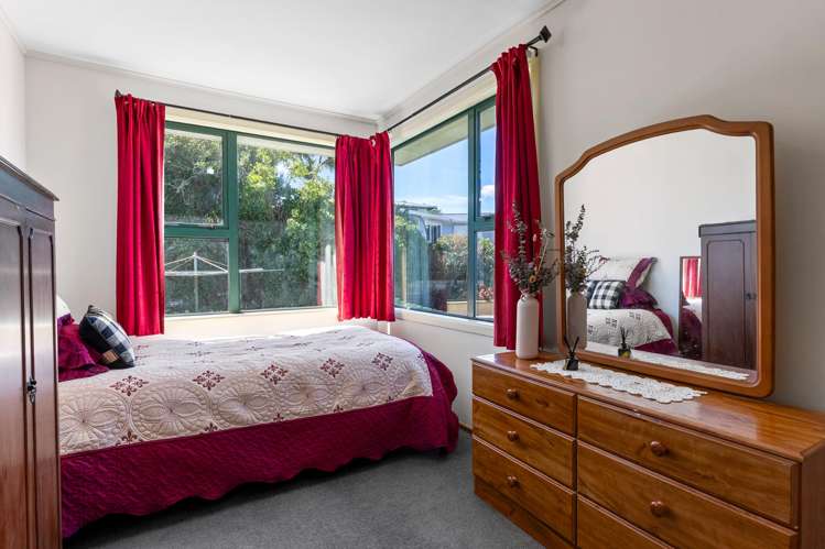 22 Cotswold Crescent Newlands_13