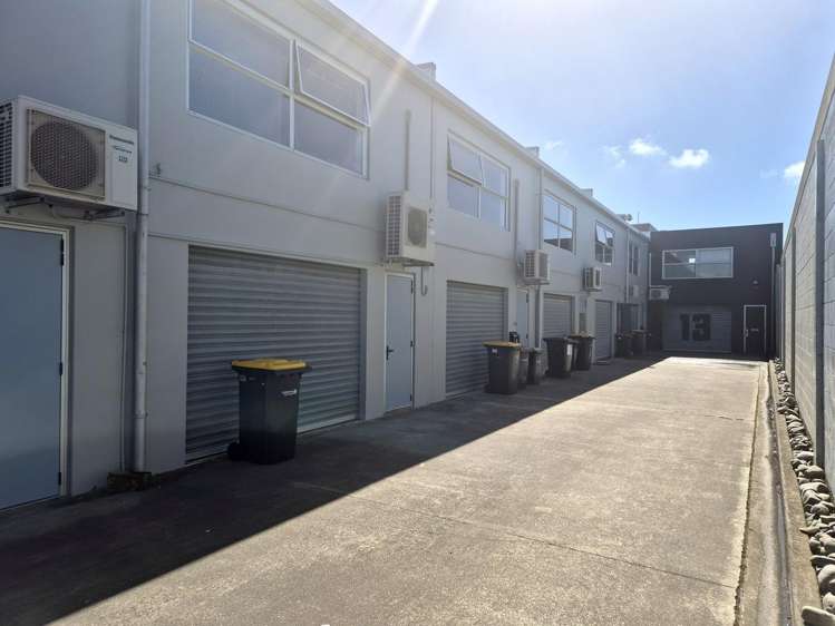 7&9/31 Stevens Street Waltham_10