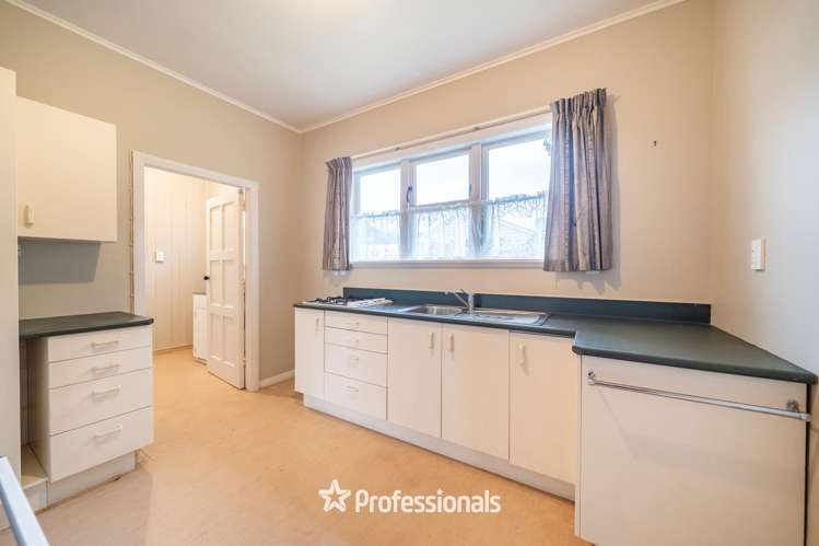 161 Whites Line East Waiwhetu_11