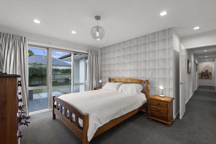 45 Bassett Street Burwood_9