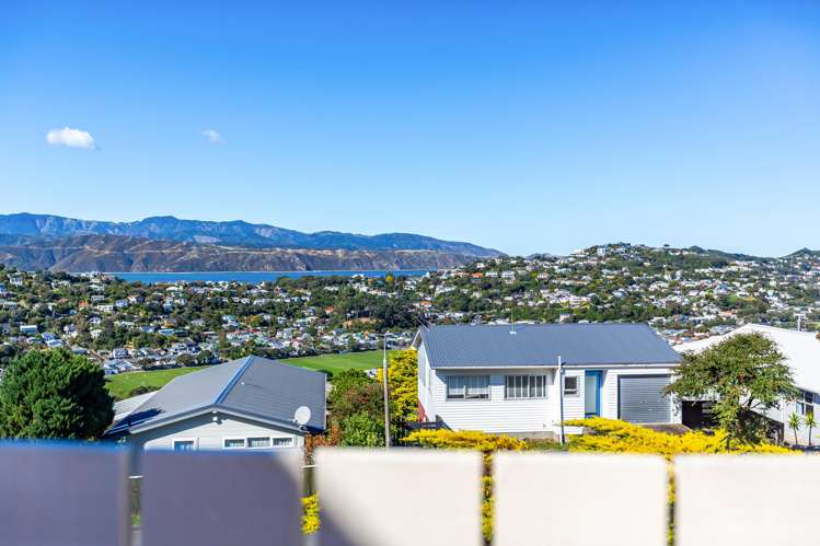 6 Tamahine Street Maupuia_26