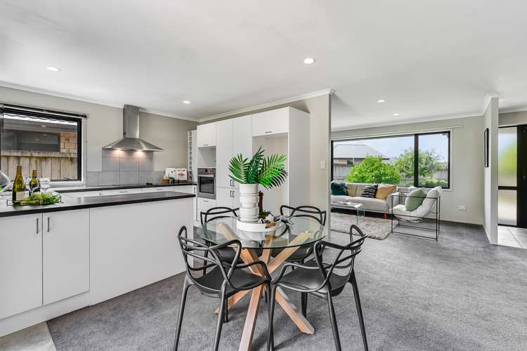 12 Edward Street Grandview Heights_9