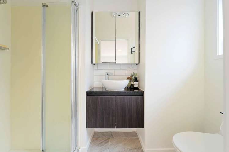7A Wahanui Road Greenlane_13
