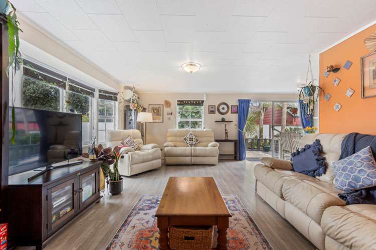 45 Seaward Place Wattle Downs_3