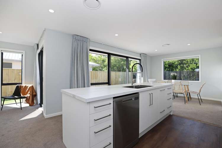 241 Racecourse Road Allenton_8