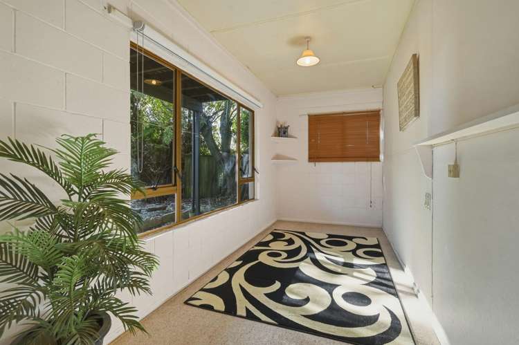 12 Morey Street Owhata_17