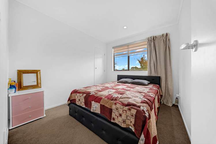 14 Le Havre Place Takanini_24