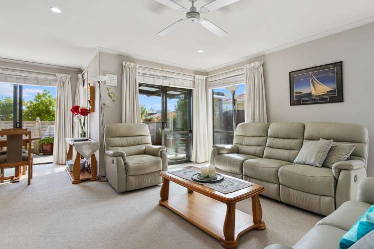 4 Parkside Drive Huntington_6