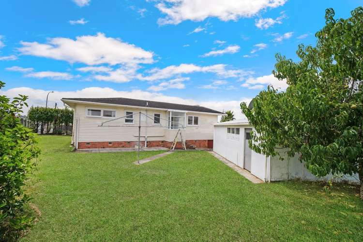 51 Fairclough Road Beach Haven_12