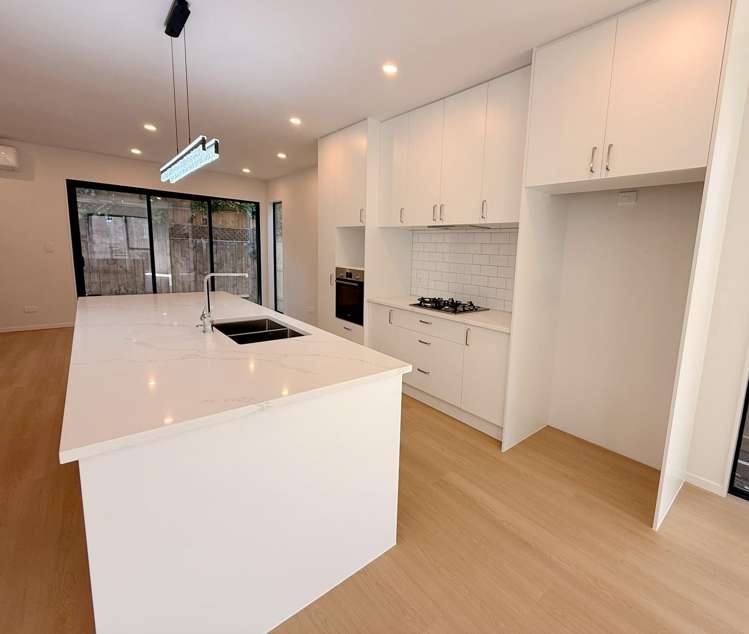 10 Rewi Street Torbay_1