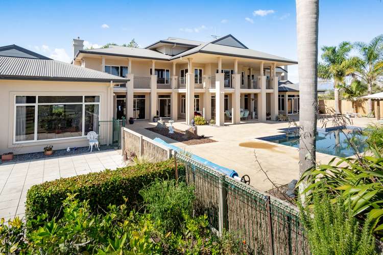 64 Houghton Road Ngahinapouri_25