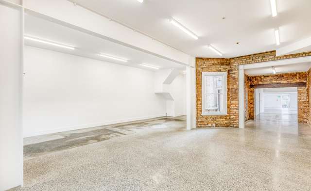 Stunning Retail Space in Newton