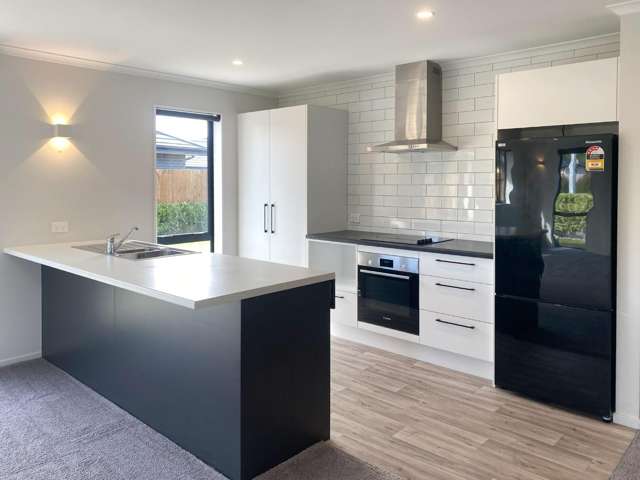 77 Sir John McKenzie Avenue Yaldhurst_1