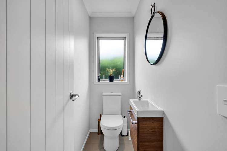 3 Condor Crescent Bell Block_28