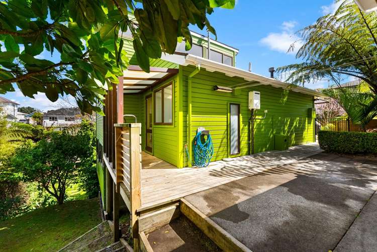 18b Mayfair Place Westown_22