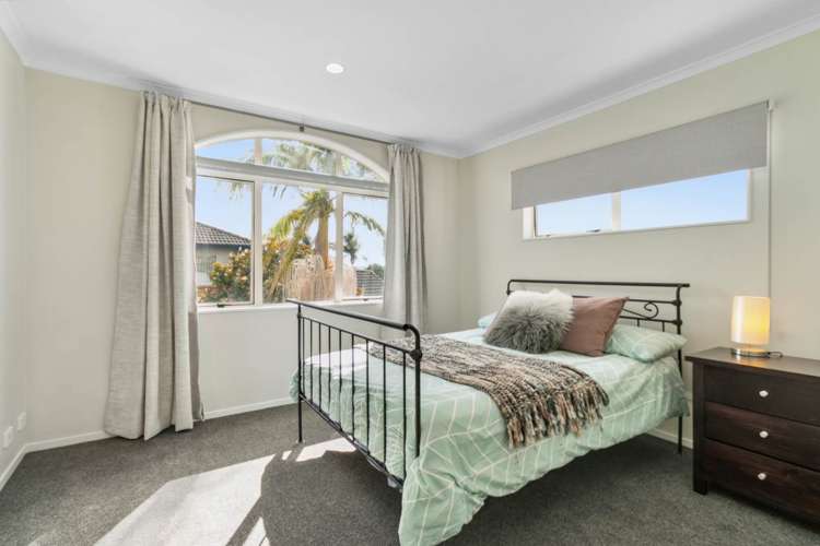 12 Fergy Crescent Wattle Downs_11