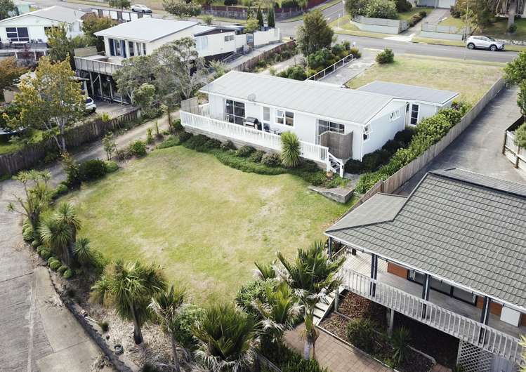 68 West View Crescent Onerahi_15