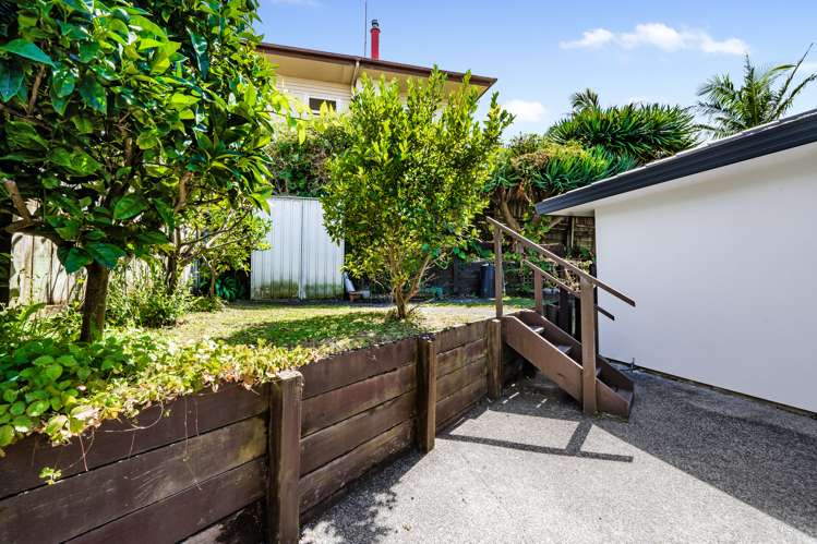 2/19 Howe Street Howick_4