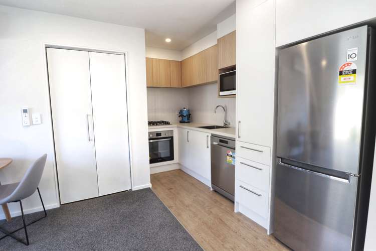 5/5 Taine Street Taita_2