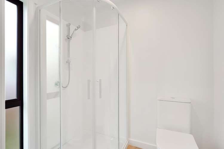 2/146 Old Farm Road Hamilton East_10