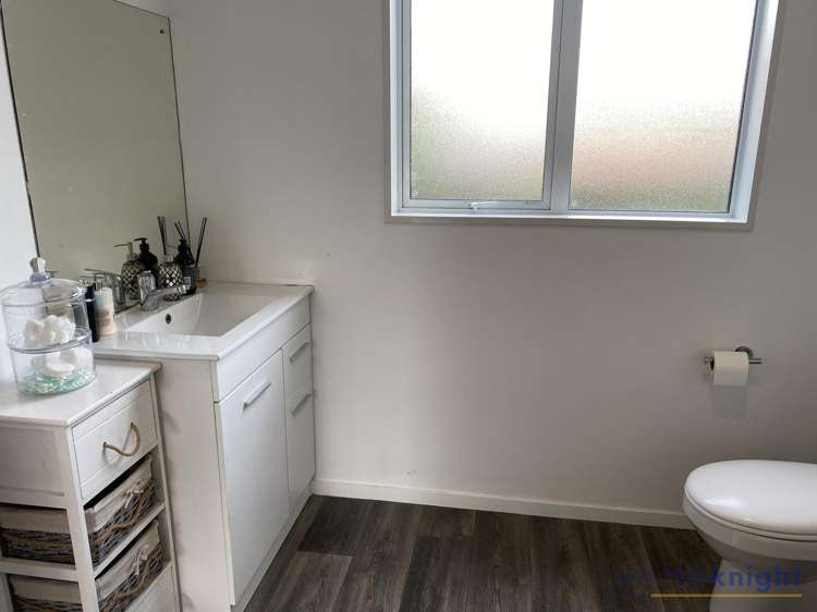 55 North Parade Richmond_11