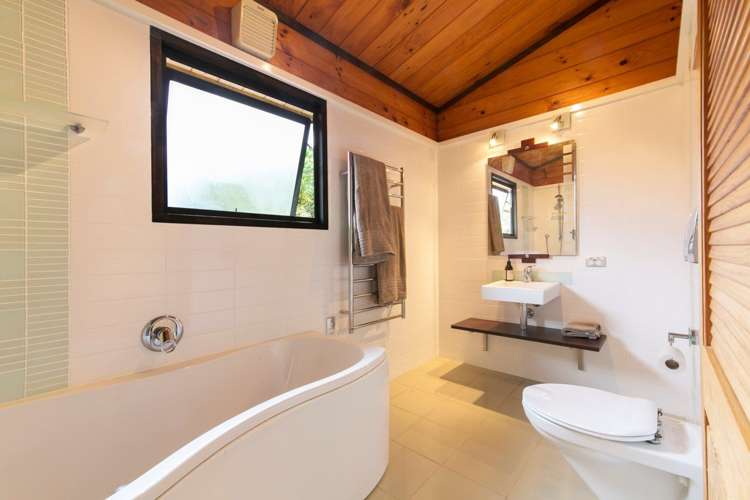 193 Atkinson Road Titirangi_10