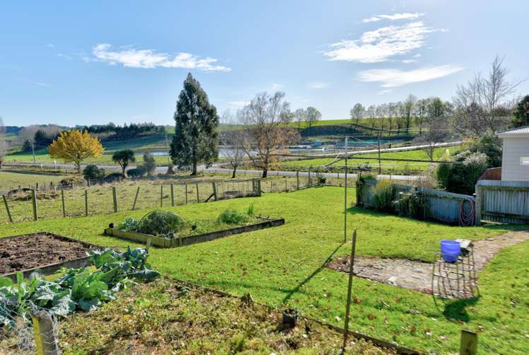 93 Station Road Tapanui_36