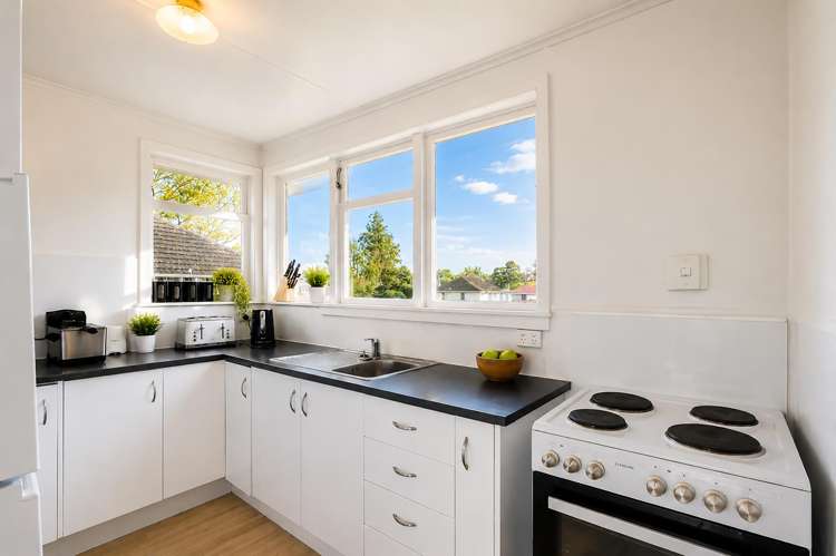 12 Hartgill Crescent Dannevirke_11