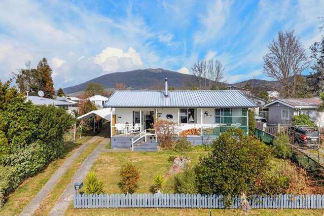 25 Te Takinga Street Turangi_1