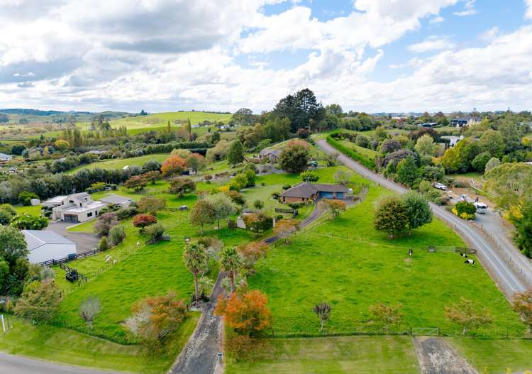 61 Highbrook Way Whatawhata_17