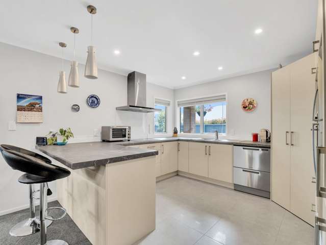 21 Catchpole Place Woodend - Waimakariri_2