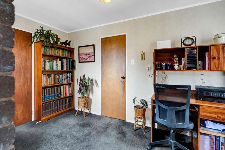 21 Kowhai Street Inglewood_17