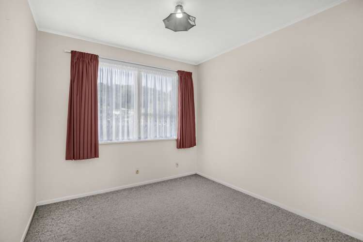 55 Meremere Street Wainuiomata_5