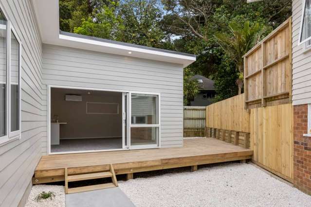 Modern & Convenient Living on Compton