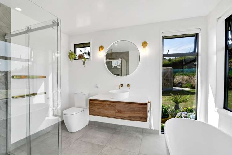 956 Richmond Road Lepperton_20