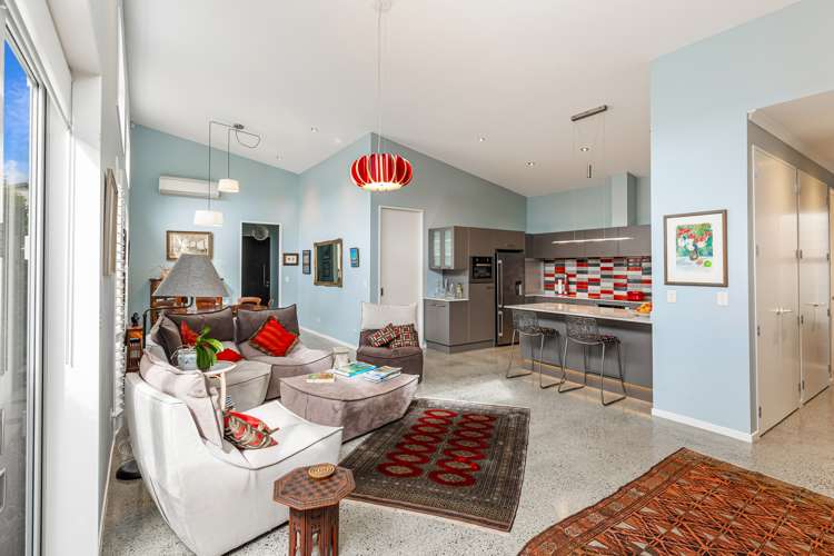 6 Waiarohia Place Hobsonville_6