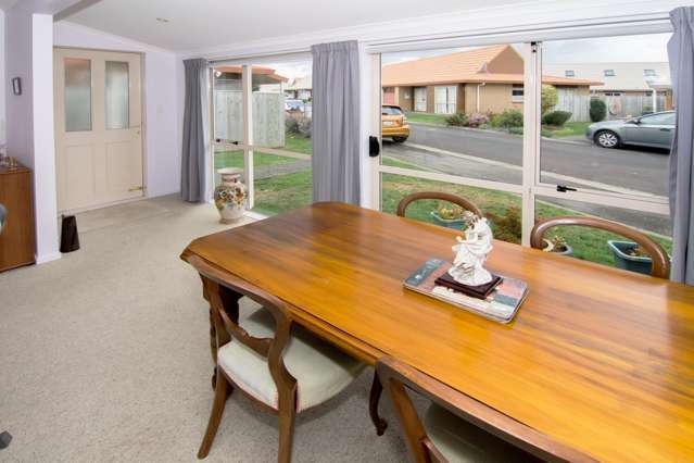 12/2 William Donald Drive Solway_4