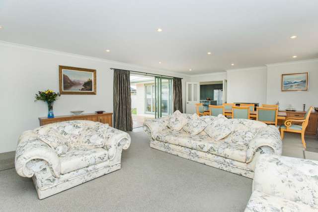 26 Pohutukawa Grove Lytton West_4