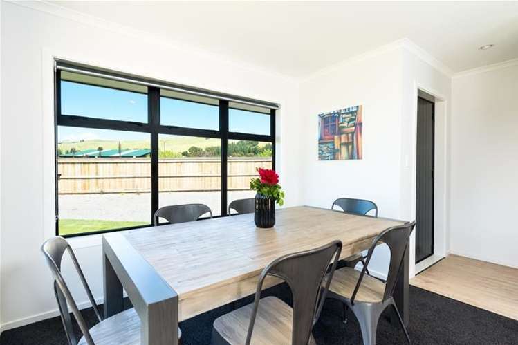 12 Rifle Range Place Witherlea_7