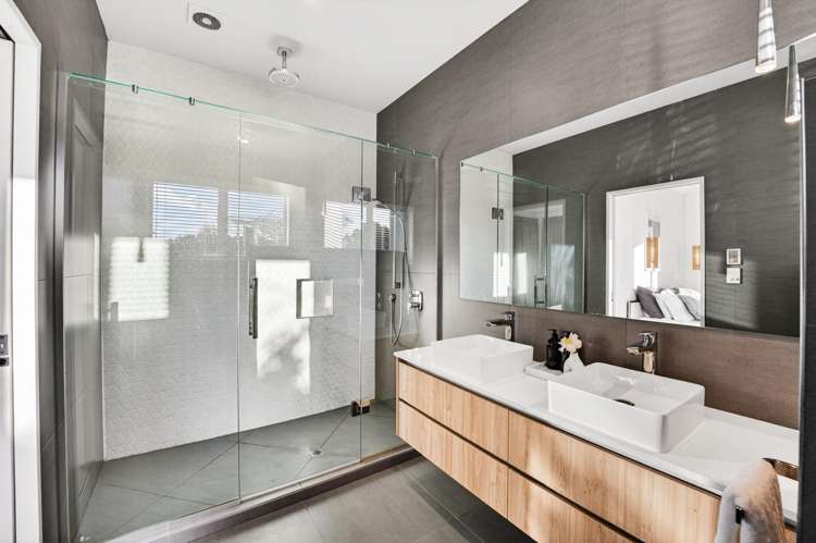 73 Warman Road Okura_20