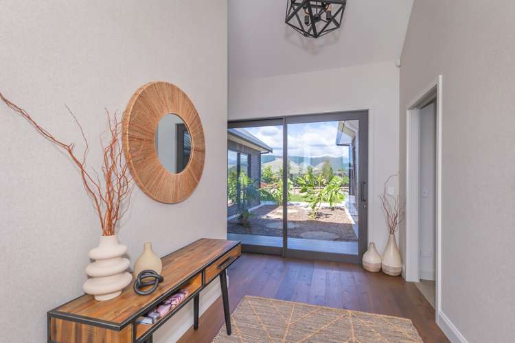 22 Phoenix Palms Grove Levin_1