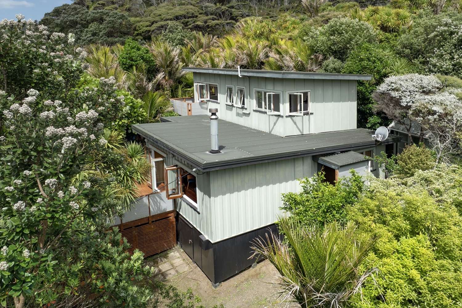 33 Glenesk Road Piha Waitakere City Houses for Sale One Roof